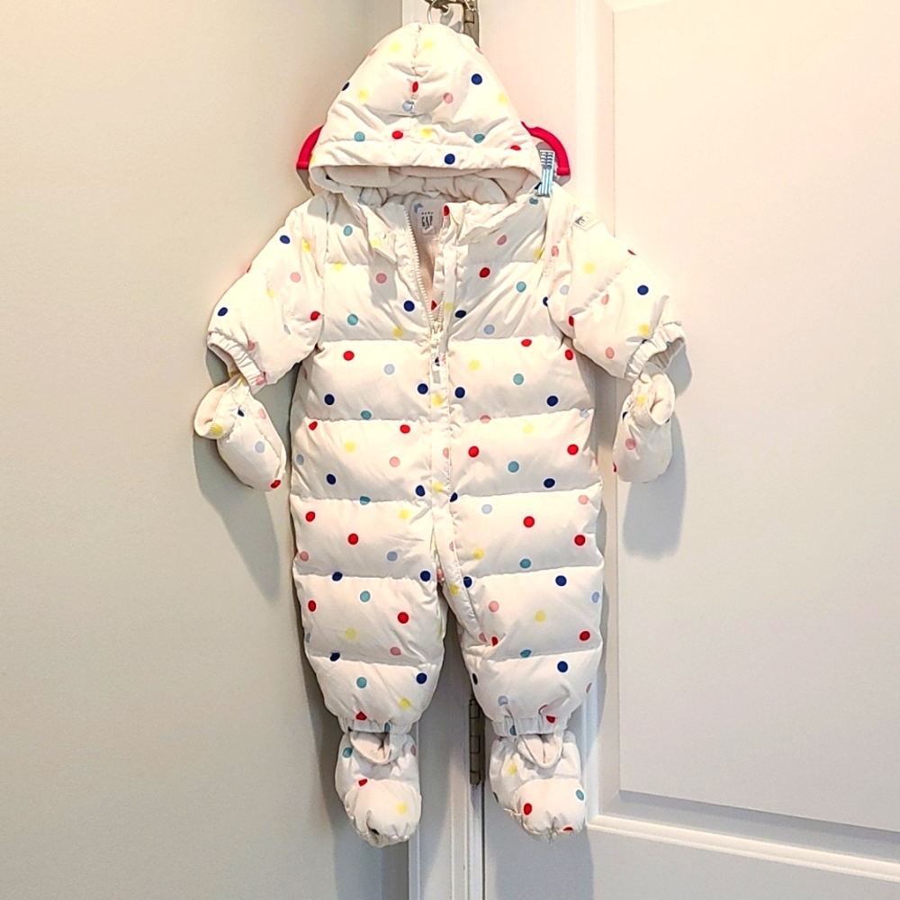 GAP baby bunting snowsuit